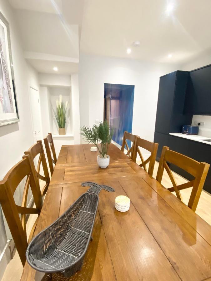 Cloud9 Guest House - By Coastline Retreats - 2 Bedroom Self Contained Garden Flat - Luxury Bath, Netflix, Superfast Wifi, Parking Included Bournemouth Ngoại thất bức ảnh